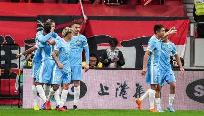 世界杯官网入口-中超巨大失误！姆布拉轰处子球，张宸梁送礼，河南3战玉昆均破门