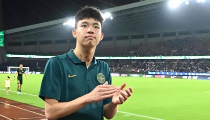 世界杯app下载-他原本是上港本土后腰位置离队第一热门，如今却还没走，引发热议